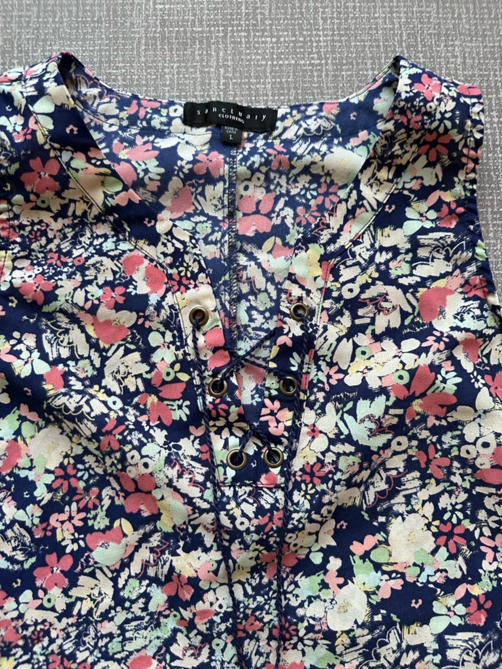 Sanctuary Navy Floral Tie-Front Sleeveless Camisole - Picture 4 of 12